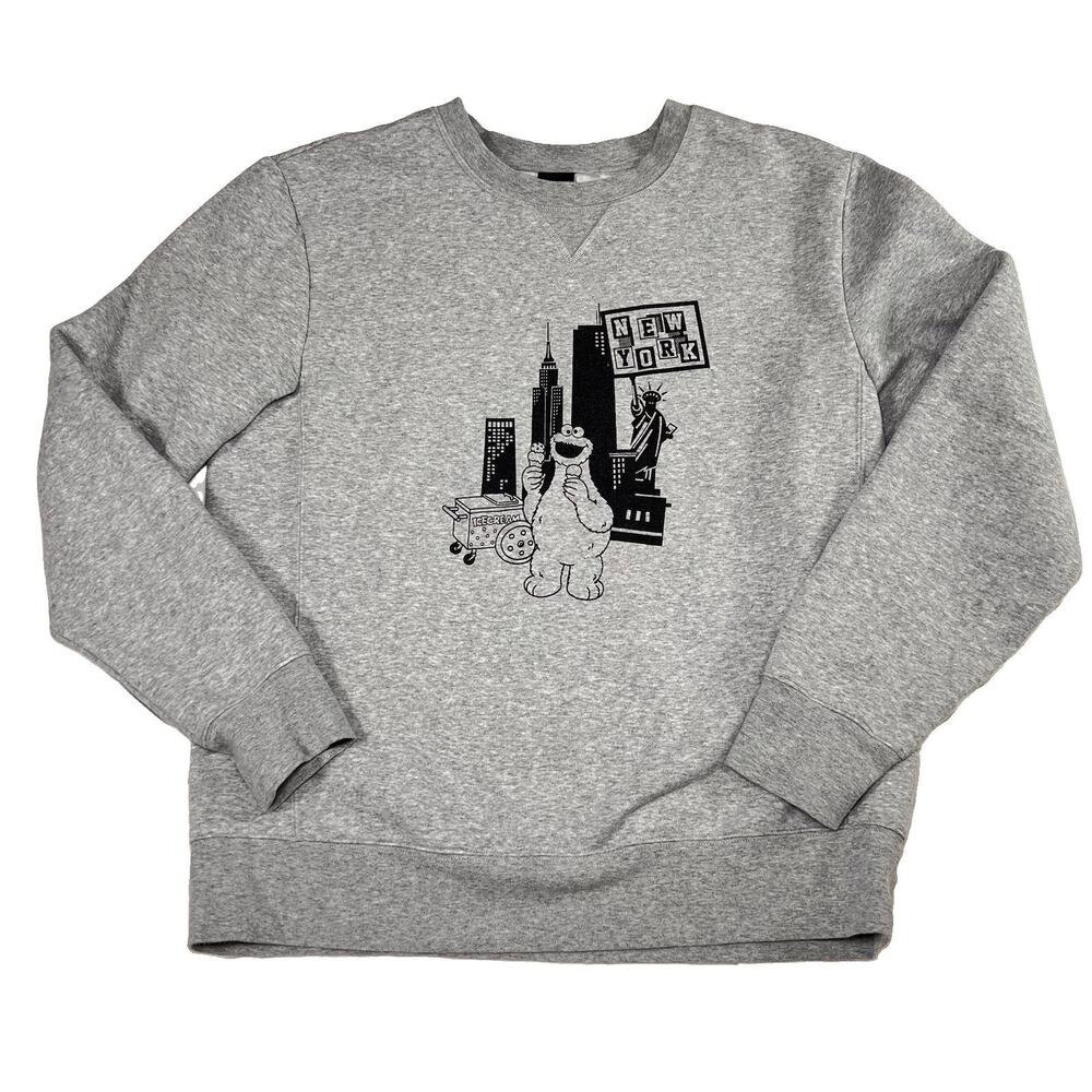 H&M Sesame Street Sweatshirt Size M Gray Cookie Monster NYC Graphic Crewneck